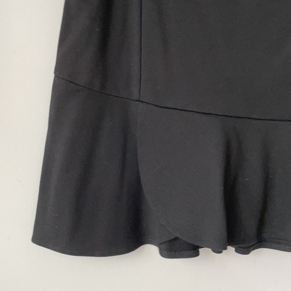 Mini skirt - Picture 2 of 3